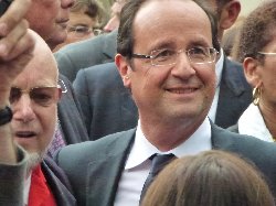 François Hollande en défenseur de l'école à Dieudonne