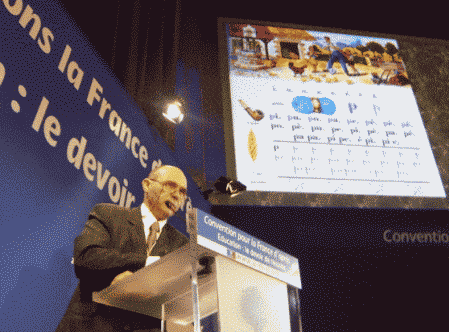 L&rsquo;UMP met l&rsquo;école en orbite pour 2007