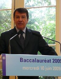 Au revoir Xavier Darcos