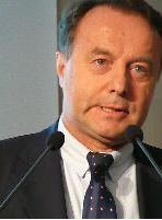 L&rsquo;Etat de l&rsquo;Ecole. Guide de rentrée 2010 : Intégrer les Tice – Le rapport Fourgous : Faire entrer l&rsquo;Ecole dans son siècle
