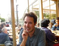A la Une : Portrait d&rsquo;un jeune professeur heureux…