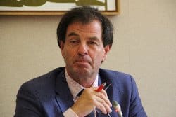 Grosperrin invente la « laïcité vestimentaire »