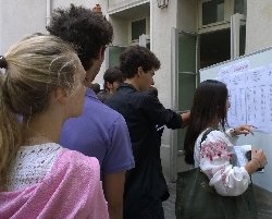 La moitié des élèves recalés au bac ne se réinscrivent pas