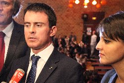 Valls : La droite veut saccager l&rsquo;Ecole