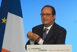 Hollande porte le débat éducatif sur l&rsquo;école innovante