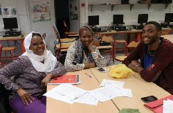 La chronique de Véronique Soulé: Des ateliers informatiques à l&rsquo;école pour les parents