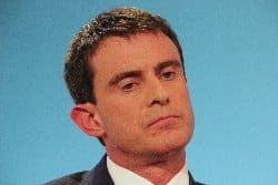 Manuel Valls et Jean Luc Mélenchon au coude à coude chez les enseignants