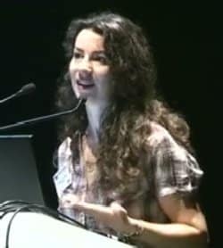 Laurence Schmoll : Le jeu vidéo, un support à la pédagogie actionnelle pour l&rsquo;enseignement des langues