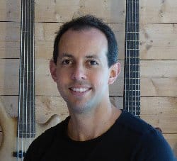 Sylvain Scholastique : L&rsquo;écoute et la cohésion avec le gamelan en salle de musique