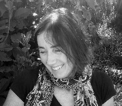 Nathalie Leverrier : Enseigner la solidarité et l&rsquo;esprit critique au collège
