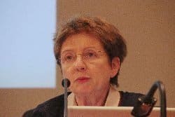 Maternelle : De droles d&rsquo;Assises selon S Plane