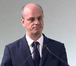 JM Blanquer annonce la fin programmée des académies de Limoges et Poitiers