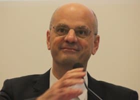 La « popularité » de JM Blanquer de plus en plus clivée