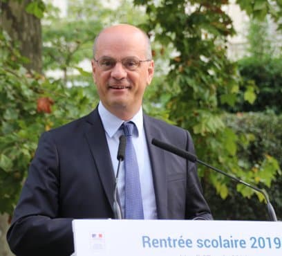 Rentrée : JM Blanquer à l&rsquo;Ecole :  » Chérie et si on recommençait tout à zéro ? »