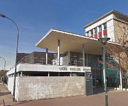 Fin de la grève du lycée Renoir à Asnières