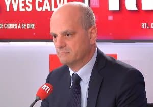 Directions d&rsquo;école : JM Blanquer engage le débat avec les syndicats