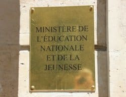 Les fonds sociaux divisés par deux en 2020