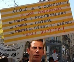 Le Snuep dénonce la réduction des postes de PLP aux concours