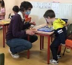 Une pétition pour des masques transparents en maternelle