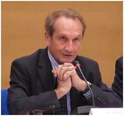 Revaloriser à minima : l&rsquo;art du rapport Longuet
