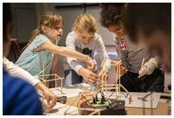 Des stages de sciences pendant les vacances