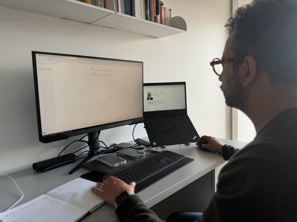 Peut-on apprendre le numérique de et par l’expérience (de vie) ?