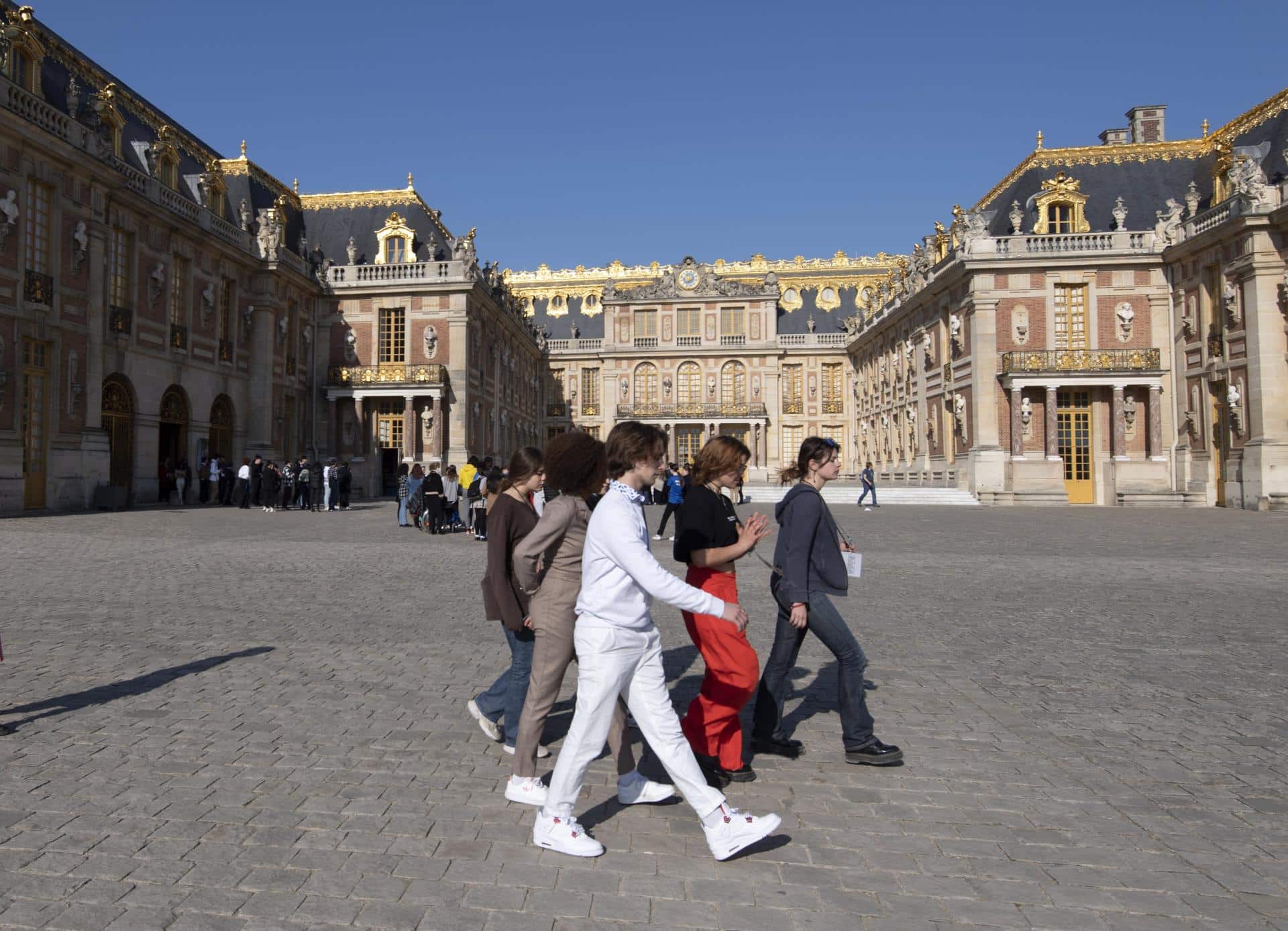 Participez à une journée d’intégration à Versailles