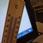 Chaleur dans les classes : « La direction nous interdit de rapporter un ventilateur »