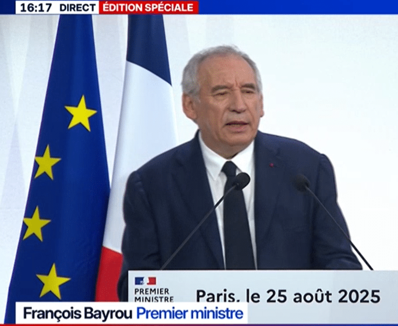 François Bayrou accélère sa chute et provoque une rentrée en sursis pour Elisabeth Borne