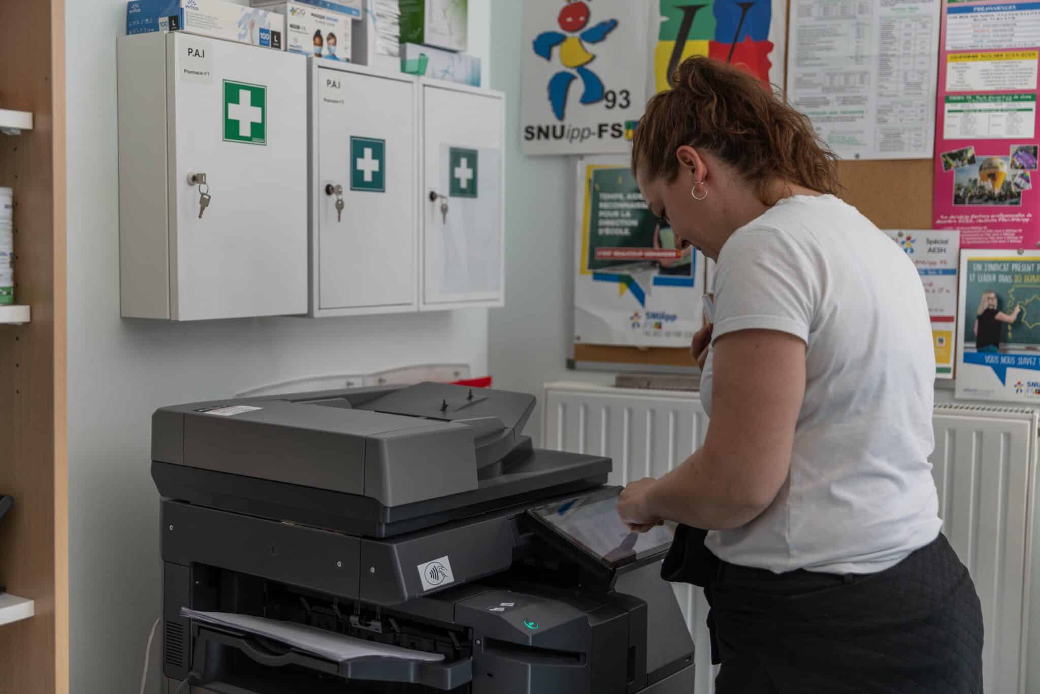 TEMOIGNAGES : Entre angoisse, amertume et sidération, les enseignant.es n’ont vraiment pas le moral