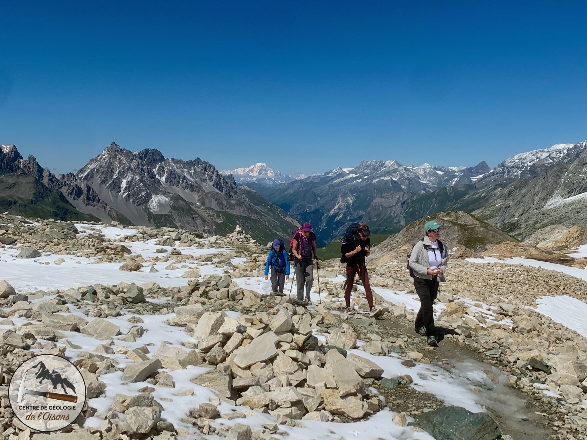TEMOIGNAGES : Ces enseignant.es de SVT ont effectué un trek scientifique cet été dans les Alpes