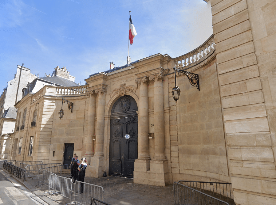 Olivier Brandouy reste le conseiller éducation nationale du 1er ministre