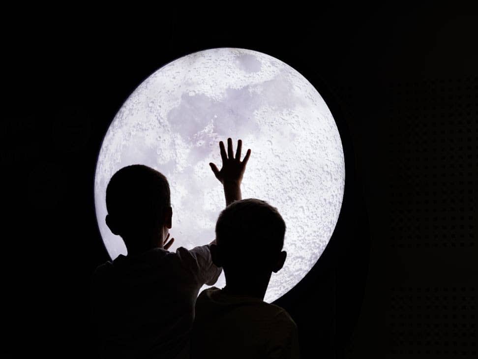 Des petits pas sur la Lune à Toulouse
