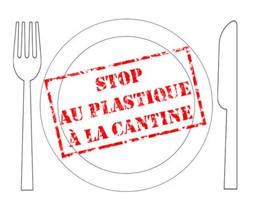 Barquettes en plastique à la cantine : ces parents disent non