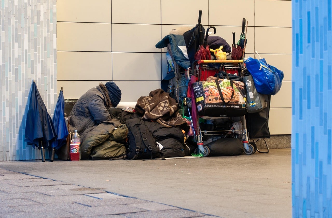 À Rennes, des collectifs se mobilisent pour les jeunes à la rue