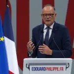 Edouard Philippe veut raccourcir les vacances d’été