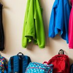 Maternelle : quand les manteaux révèlent les coulisses du métier